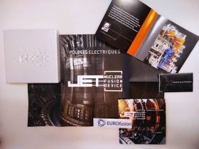 Poupee Electriques: JET NUCLEAR FUSION DEVICE CD BOX