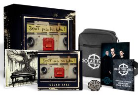 Solar Fake: DON'T PUSH THIS BUTTON! 3CD FANBOX